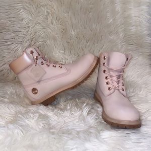 Timberland light pink boots (limited edition)